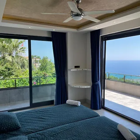 With A View And Pool * 알란야
